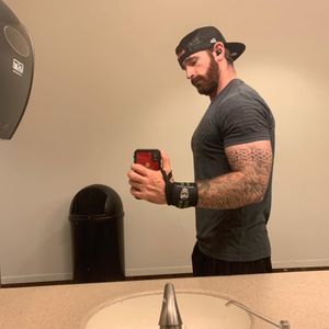 Meet your Posher, Justin